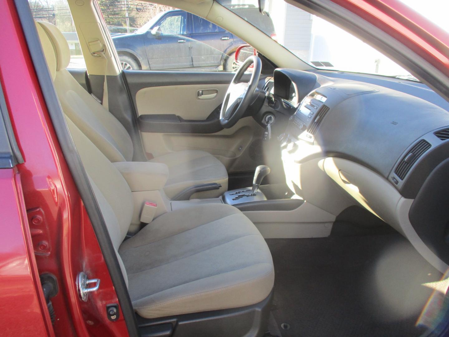 2010 RED Hyundai Elantra (KMHDU4AD7AU) , AUTOMATIC transmission, located at 540a Delsea Drive, Sewell, NJ, 08080, (856) 589-6888, 39.752560, -75.111206 - Photo#26